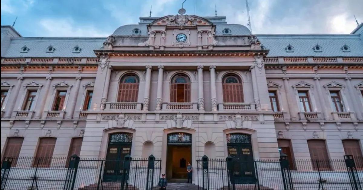 El Gobierno presentoacute denuncia penal por actos de vandalismo contra instituciones