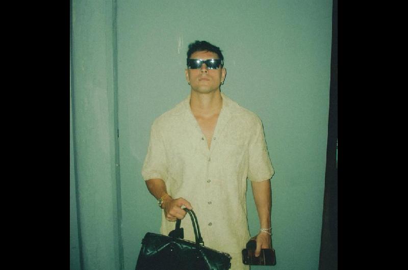 Coscu se emocionoacute al recordar a su tiacuteo desaparecido y reafirmoacute su compromiso con la memoria