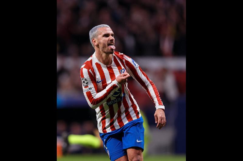 Con un doblete de Juliaacuten Aacutelvarez el Atleacutetico de Madrid goleoacute al Tottenham en la Champions League