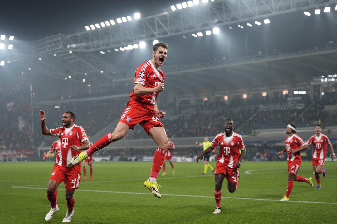 El Bayern Muacutenich goleoacute al Atalanta y se acerca a los cuartos de la UEFA Champions League