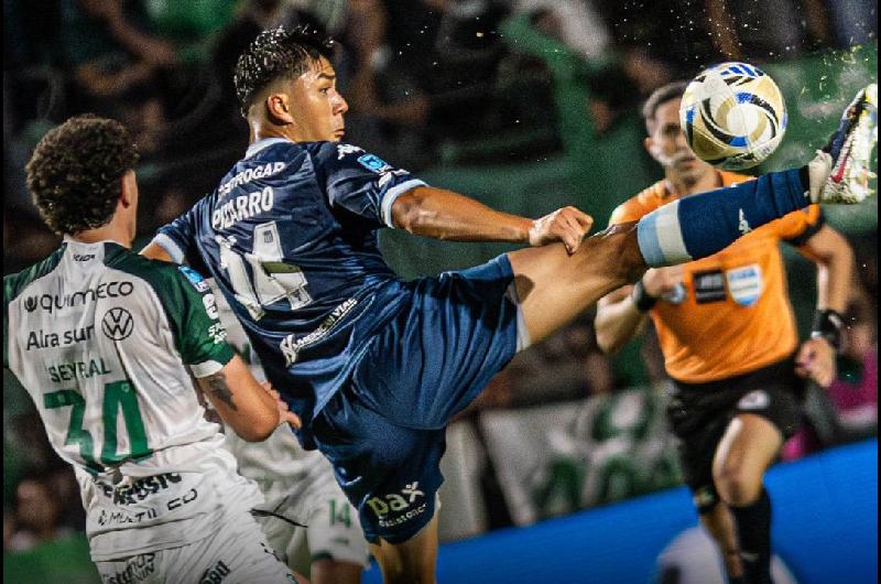 Racing el mayor obstaacuteculo de Racing