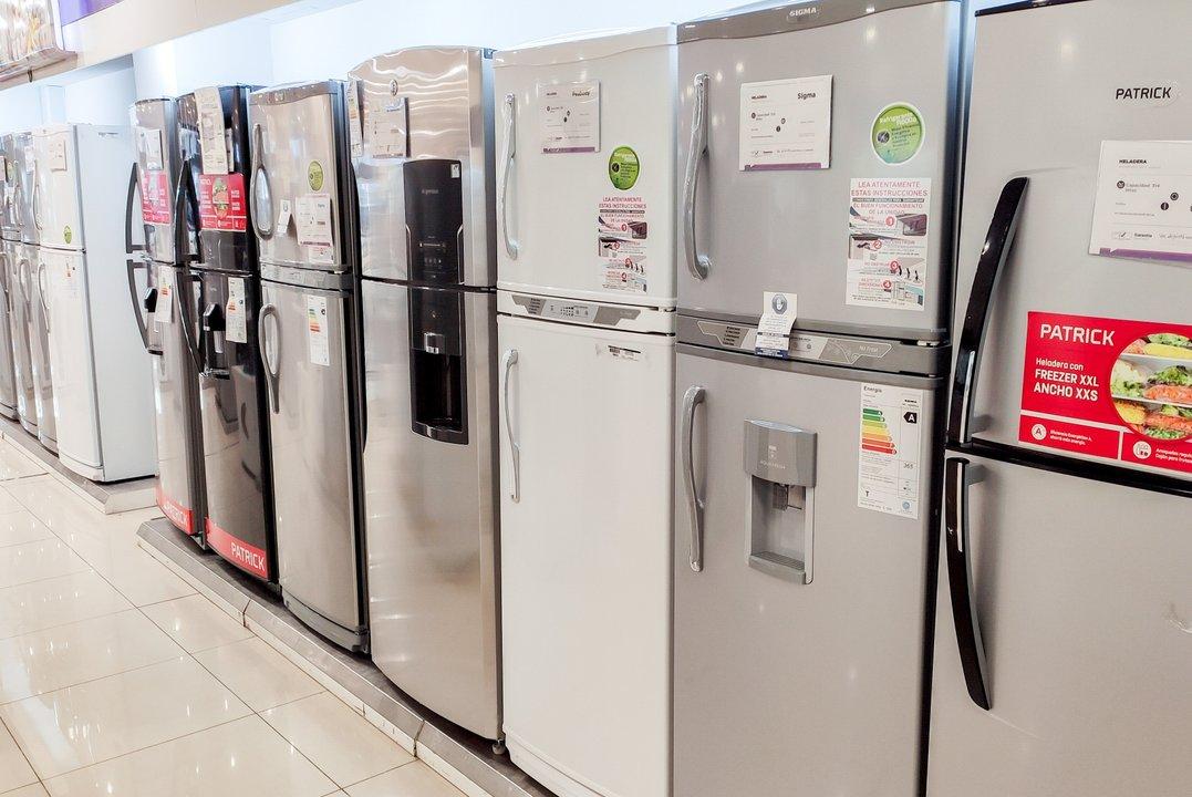 Electrolux busca achicar su plantilla en 100 trabajadores con plan de retiros voluntarios