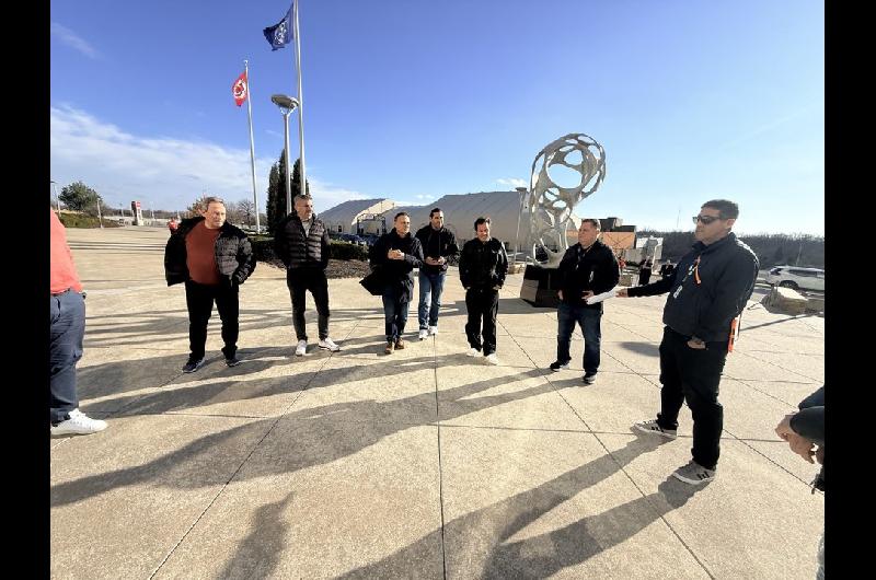 Preparativos mundialistas- la AFA inspeccionoacute canchas vestuarios y hospedaje en Kansas