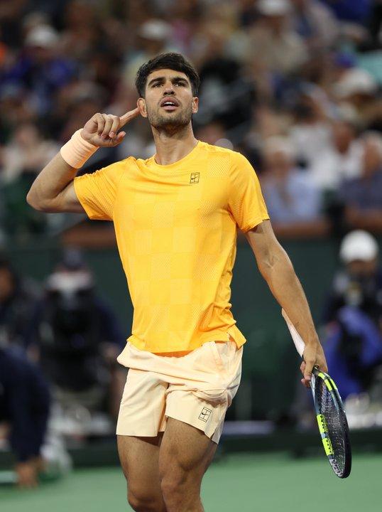 Carlos Alcaraz ganoacute y estaacute en cuartos de final del Masters 1000 de Indian Wells