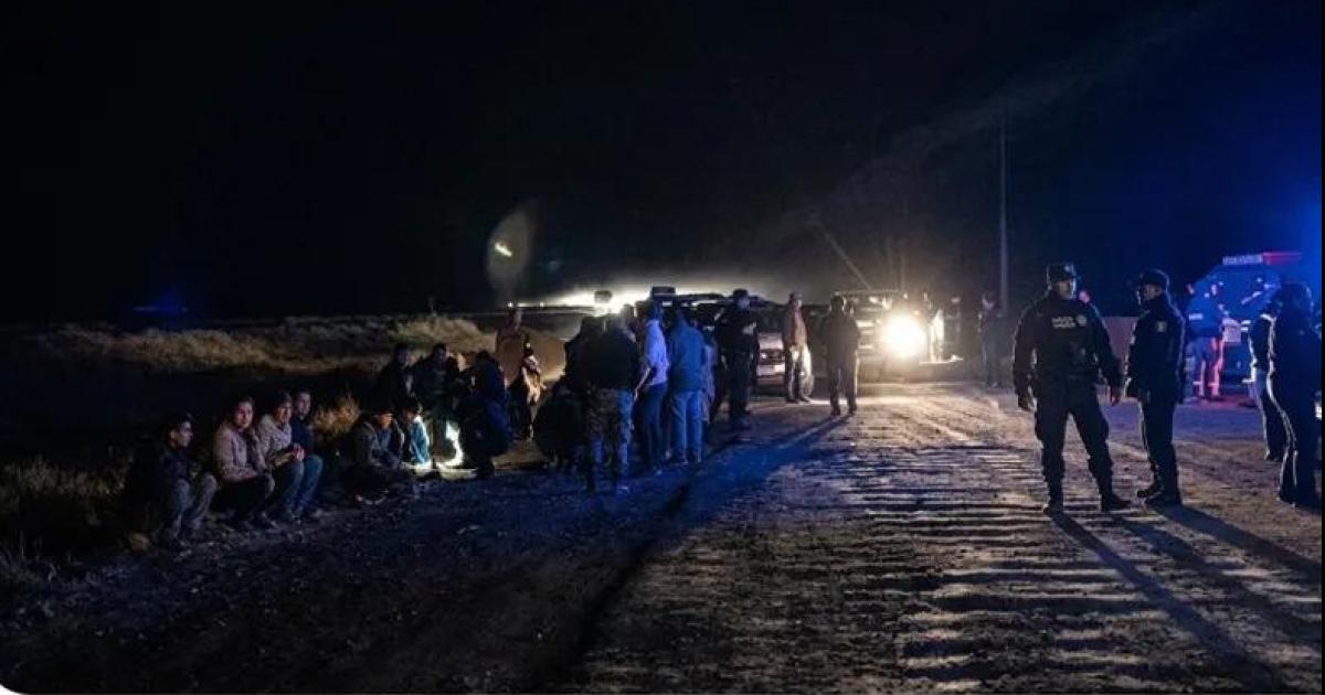 Tras varias horas de buacutesqueda un nintildeo de 2 antildeos fue hallado con vida