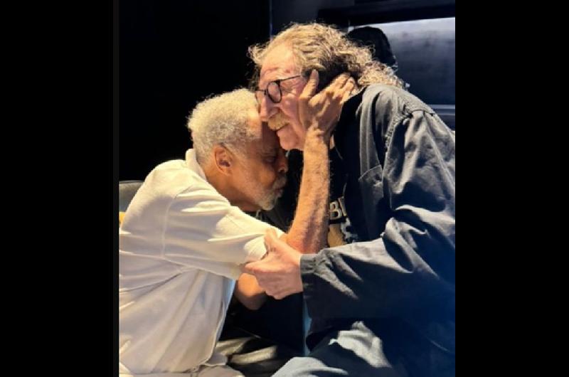 Charly Garciacutea Gilberto Gil y un emblemaacutetico encuentro en el Movistar Arena