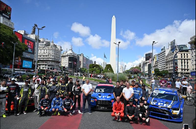 TC 2000 arrancoacute la temporada 2026 con una caravana por la 9 de Julio y el Obelisco