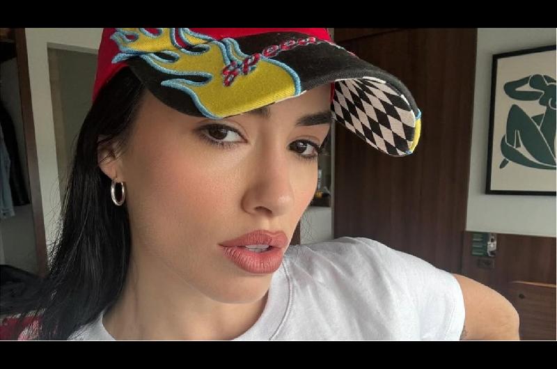 Lali ironizoacute sobre la frase de Adorni- ldquoNos estamos deslomandordquo