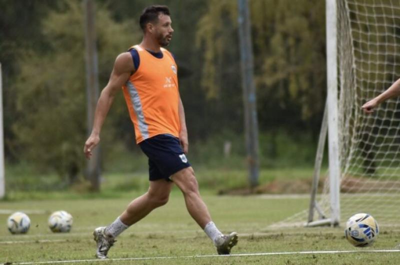 Guillermo Cosaro aseguroacute que el objetivo principal es sumar los tres puntos