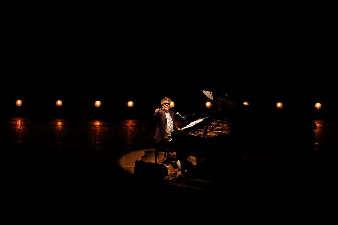 Rosario se prepara para recibir a Fito Paacuteez con un concierto gratuito frente al Monumento