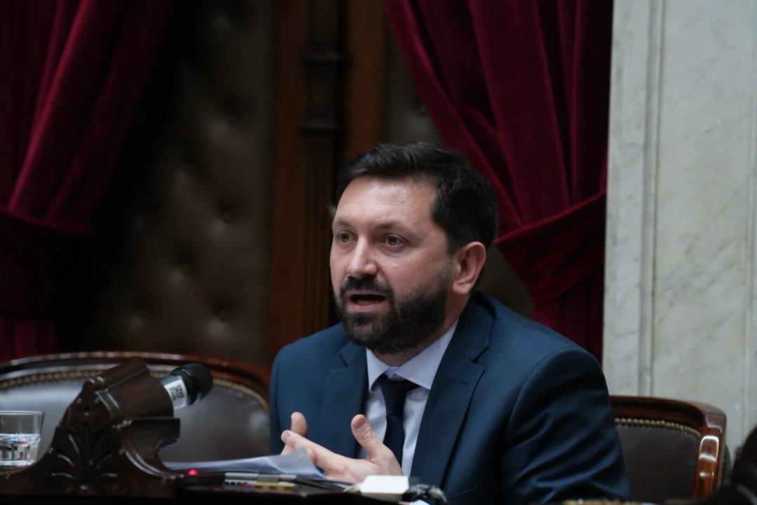 El diputado Pablo Juliano advierte un quiebre en el Gobierno- ldquoSubestiman a la sociedadrdquo