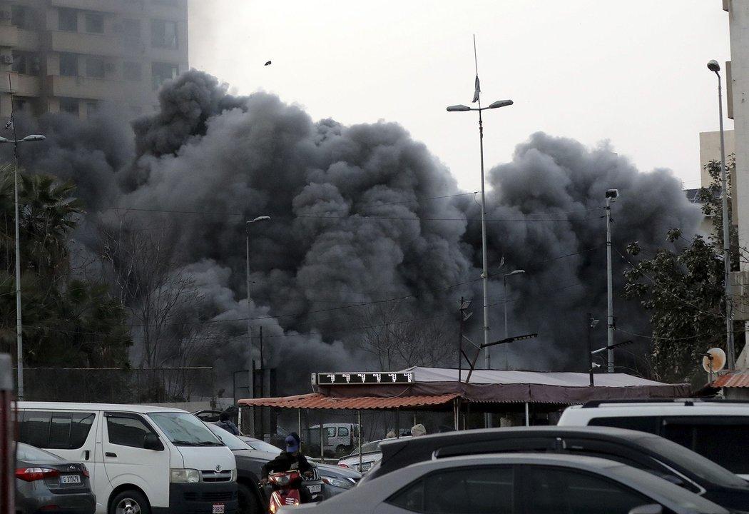 Ascienden a 826 los muertos en los ataques israeliacutees en Liacutebano