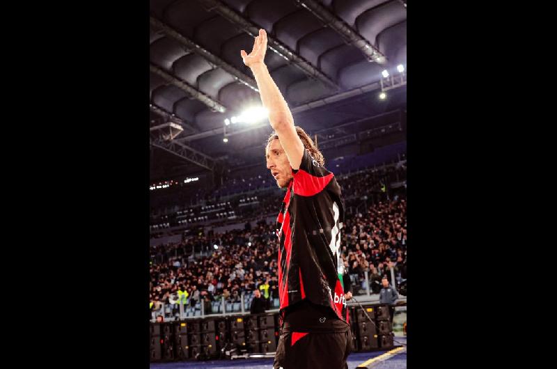 El Milan cayoacute con la Lazio y no aprovechoacute la chance de acercarse a la punta de la Serie A