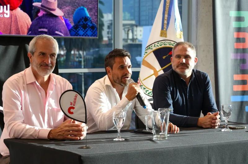 Presentaron el calendario turiacutestico y cultural de Semana Santa Devocioacuten en las Alturas