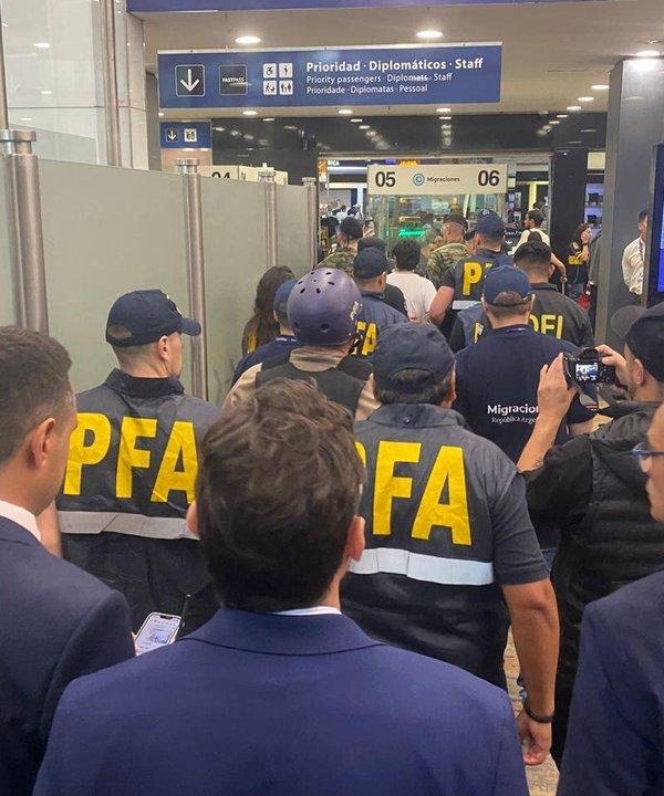 Confirman la extradicioacuten de un liacuteder criminal venezolano vinculado al tren de aragua