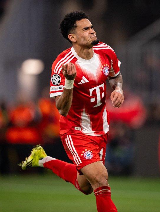 El Bayern Muacutenich se impuso al Atalanta y estaacute en cuartos de la Champions League