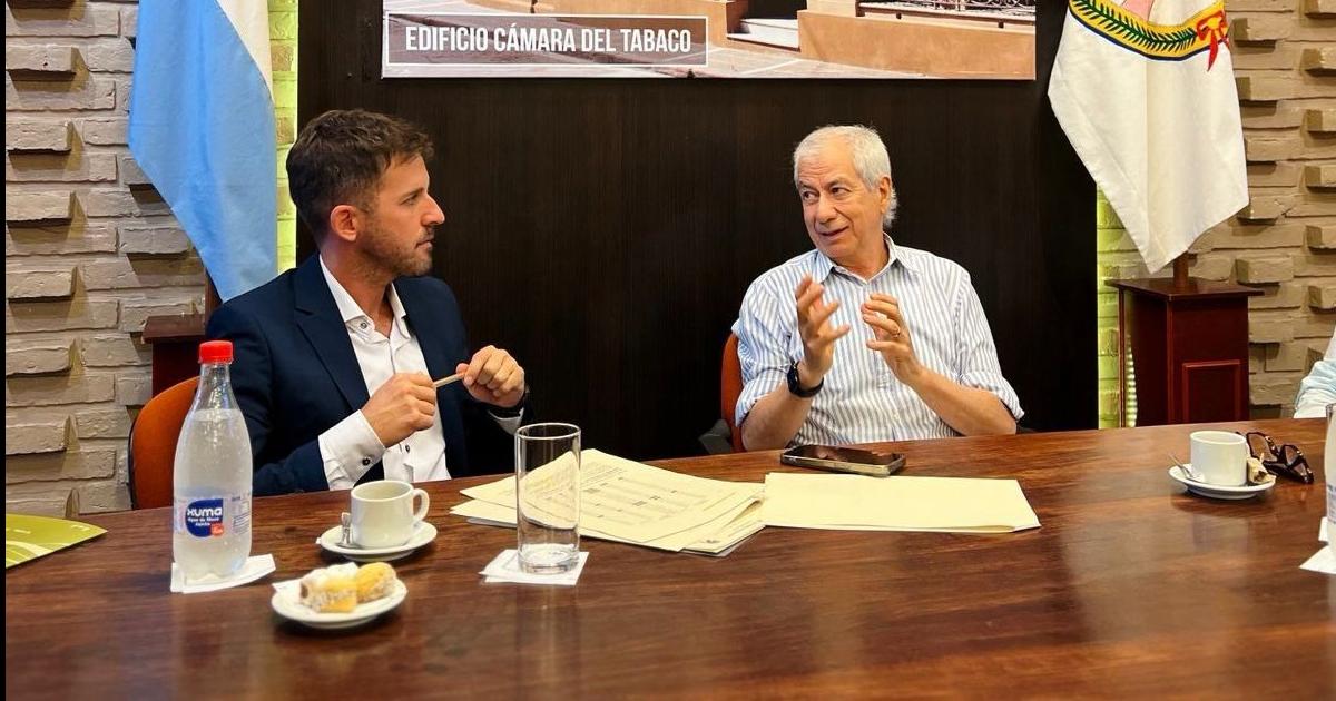 Fellner insistioacute con proyecto de exencioacuten impositiva para el cultivo del tabaco