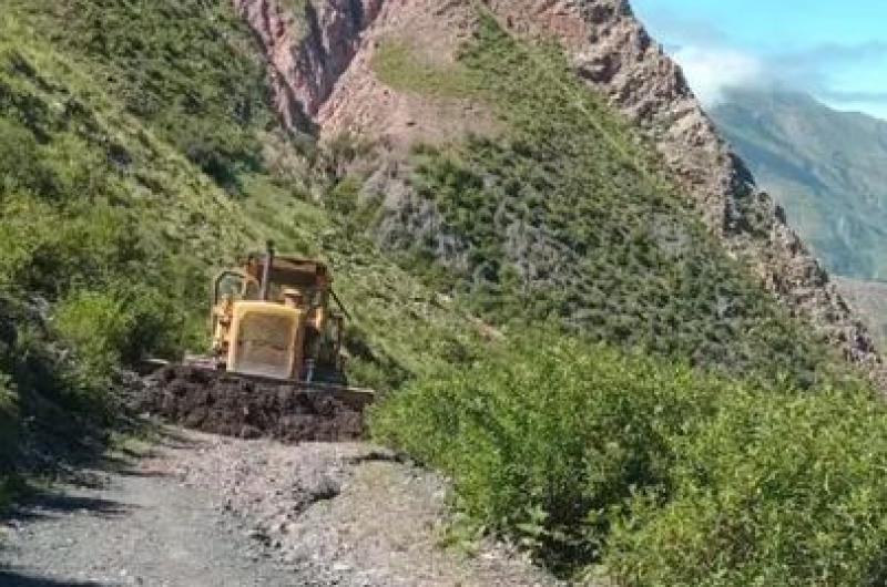 Ejecutan obras de acondicionamiento del camino al Santuario de Punta Corral