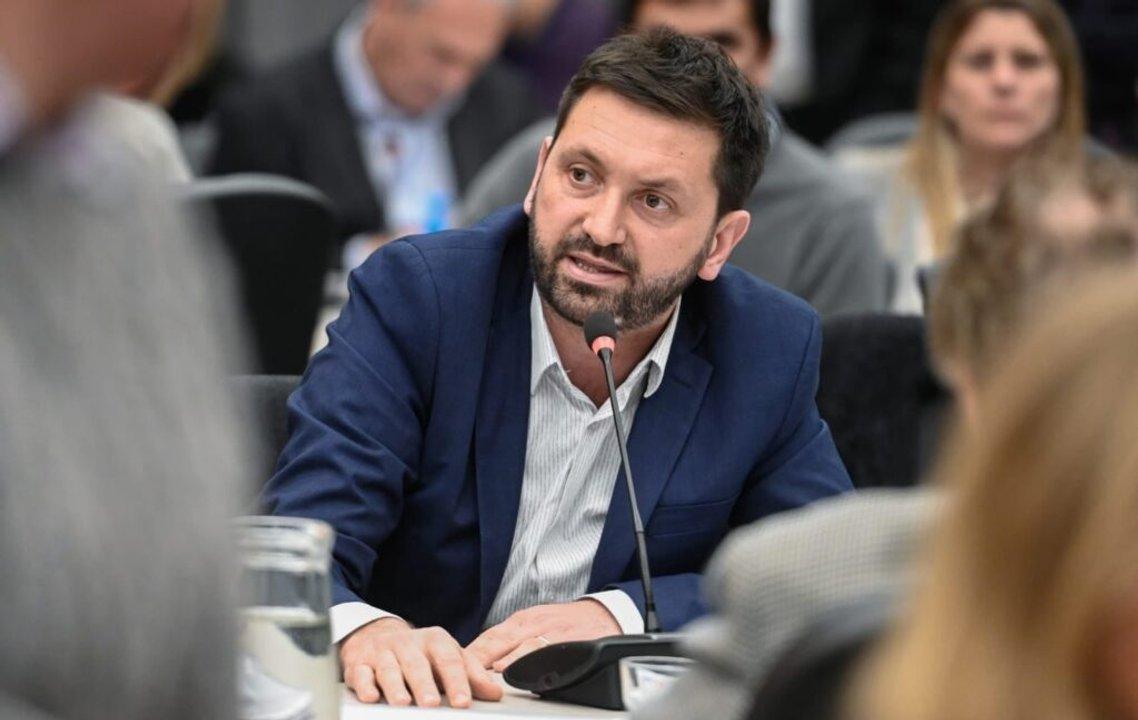 Provincias Unidas protestoacute por la salida del paiacutes de la OMS- ldquoNo puede decidirse sin el Congresordquo