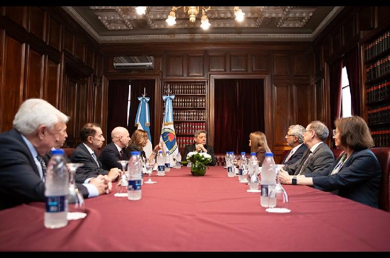 Rosatti se reunioacute con la Junta Federal de Cortes y Superiores Tribunales de Justicia