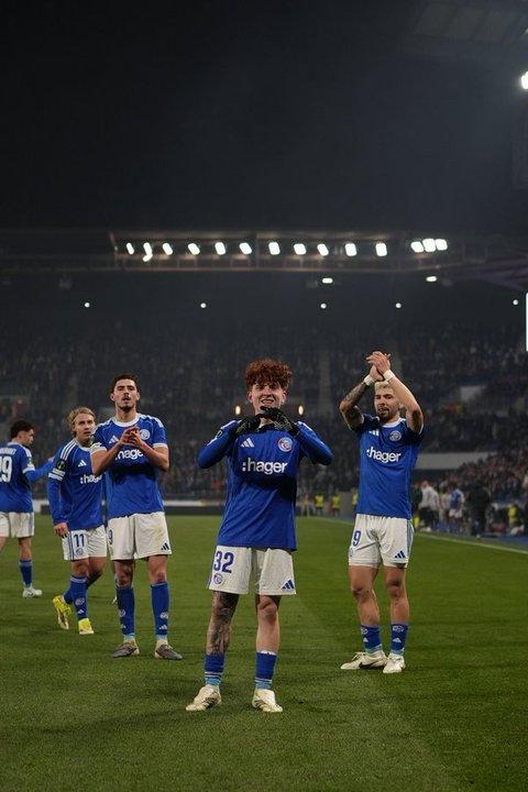 Conference League- ldquoColordquo Barco le dio la clasificacioacuten al Racing de Estrasburgo a los cuartos de final 