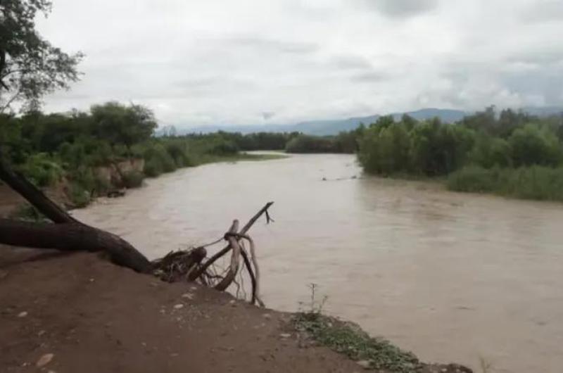 Encontraron sin vida a un hombre de 46 antildeos en el riacuteo Lavayeacuten