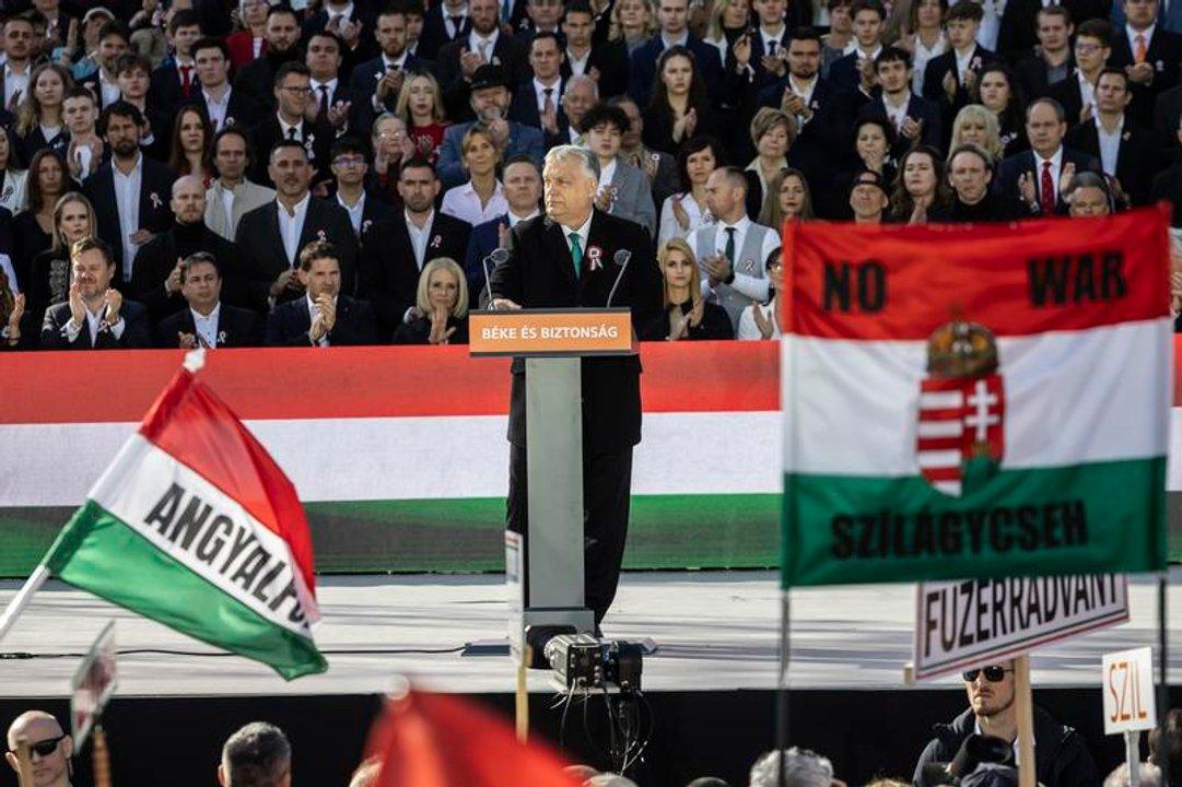 Orbaacuten- el primer ministro europeo que sintoniza con Putin y rintildee con Zelenski