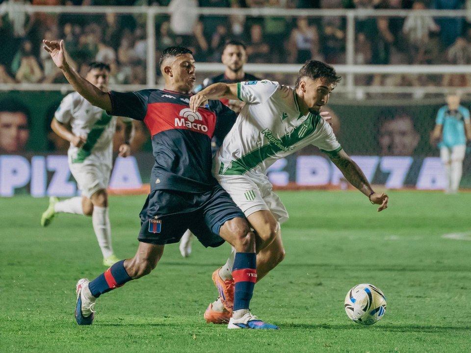 Banfield le ganoacute a Tigre y se vuelve a acercar a zona de clasificacioacuten del Torneo Apertura