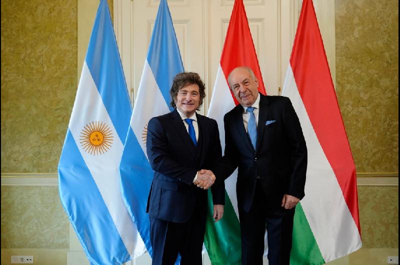 Milei regresoacute a Argentina desde Budapest y se dirige a Olivos