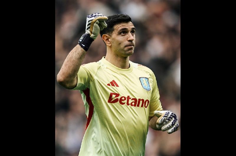 Premier League- el Aston Villa del ldquoDiburdquo Martiacutenez le ganoacute al West Ham y se mete en puestos de Champions League