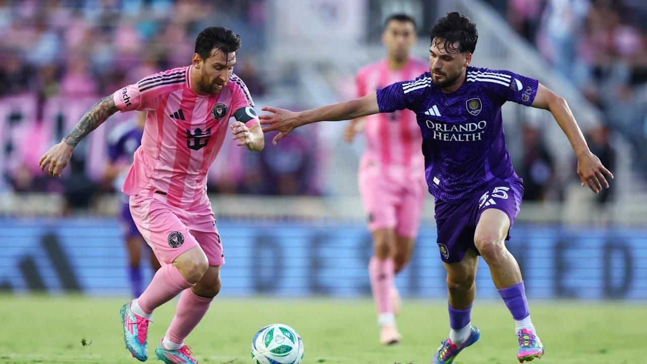 Una figura del fuacutetbol mundial deja Europa para convertirse en rival de Messi en Estados Unidos