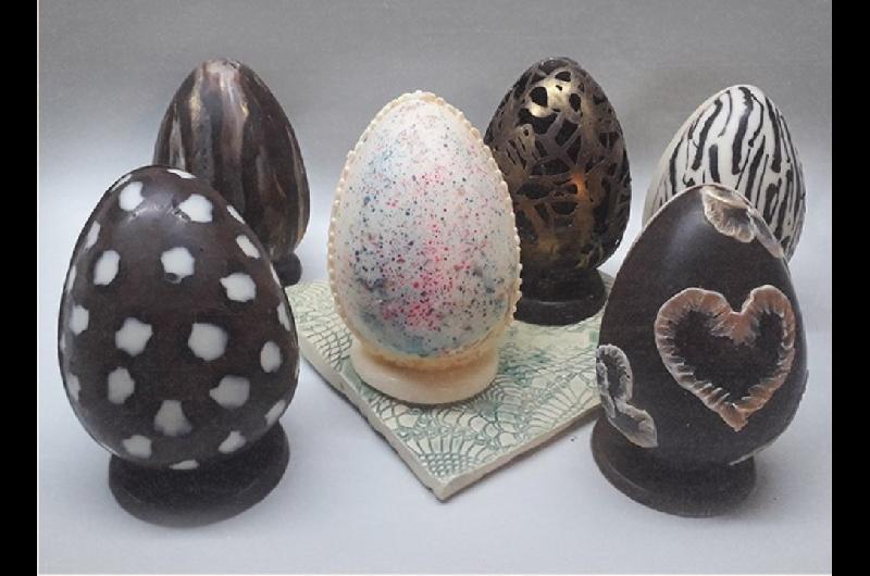 Alerta en el sector del chocolate- advierten que la produccioacuten de huevos de Pascua cayoacute hasta un 15-en-porciento-