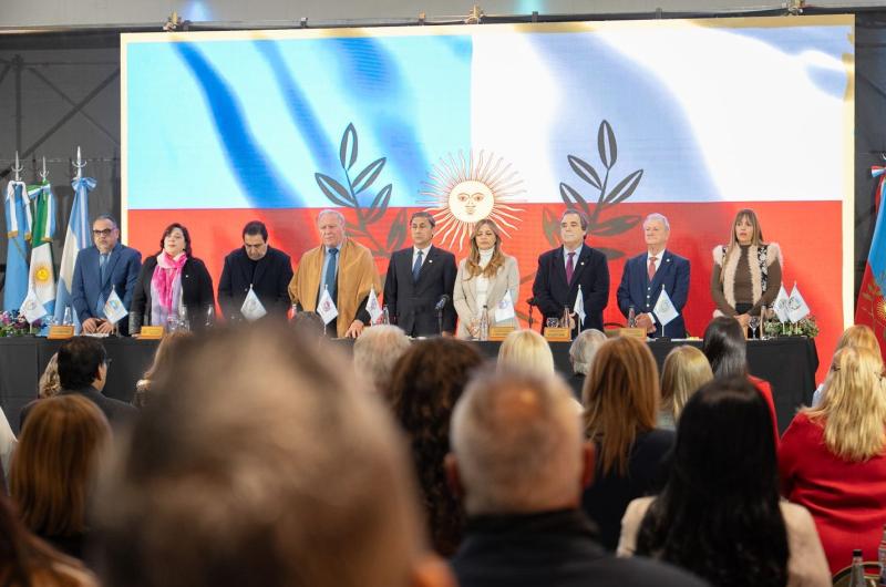 Se reuacutene hoy en Jujuy la junta ejecutiva del Parlamento del Norte Grande