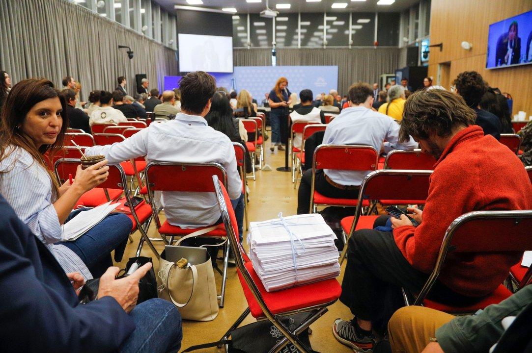 UxP presentoacute un proyecto para hacer una consulta popular vinculante sobre mineriacutea en zonas de glaciares
