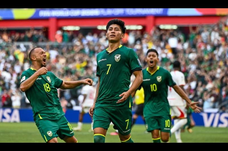 Bolivia remontoacute le ganoacute a Surinam y quedoacute a un triunfo del Mundial 2026