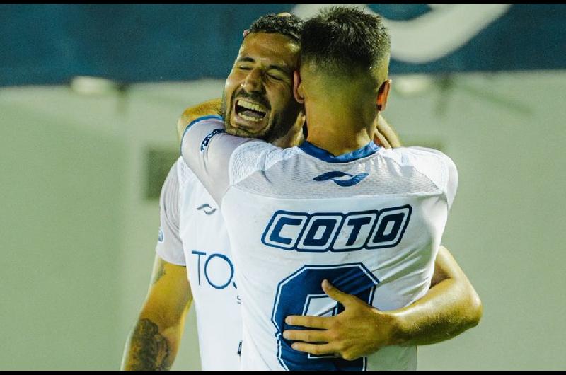 Primera Nacional- Tristaacuten Suaacuterez ganoacute y alcanzoacute la punta en la Zona B