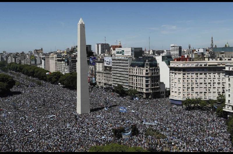 El duro momento que atravesoacute un campeoacuten del mundo con la Seleccioacuten argentina- ldquoveniacutea en un camino oscurordquo