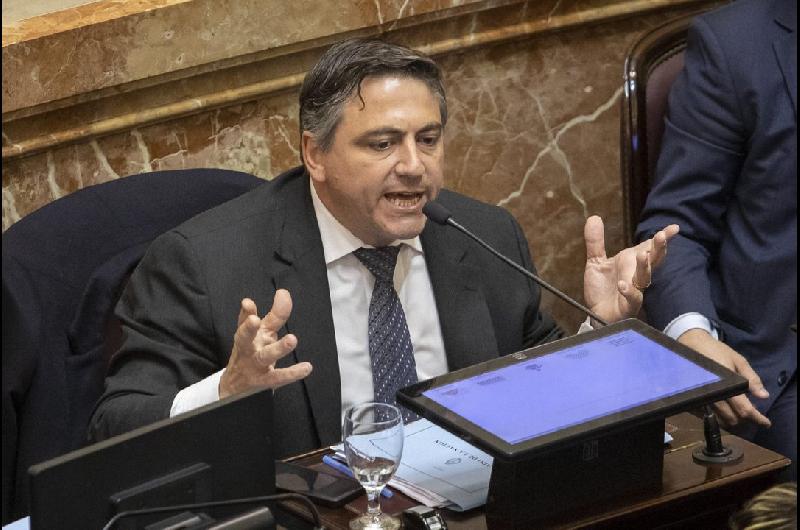 Paoltroni defendioacute el fallo por YPF y pidioacute que Adorni deacute explicaciones en la Justicia