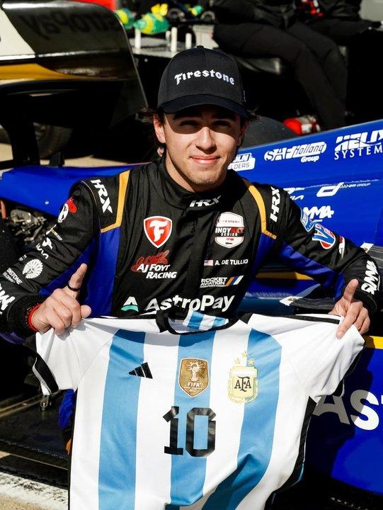 De Tullio se tomoacute revancha en Barber y logroacute su primera victoria en Indy NXT