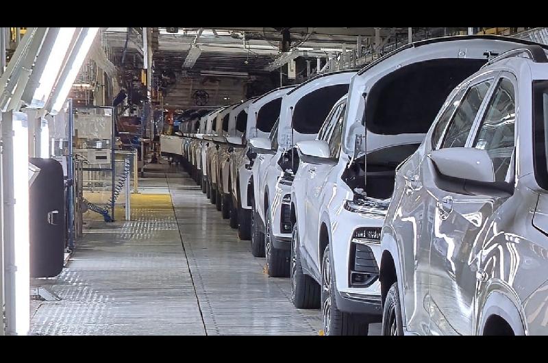 Stellantis reduce la produccioacuten en su planta de El Palomar y ofrece retiros voluntarios