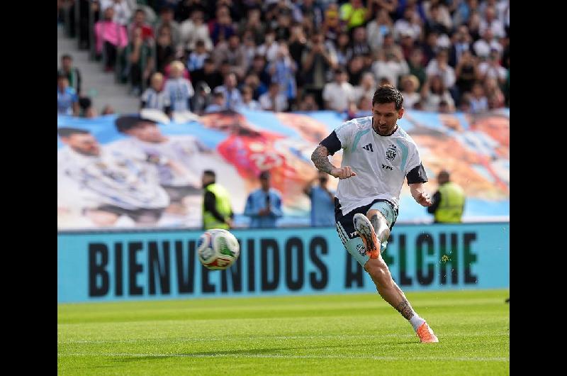 iquestJuega Messi Esto dijo Scaloni en conferencia de prensa