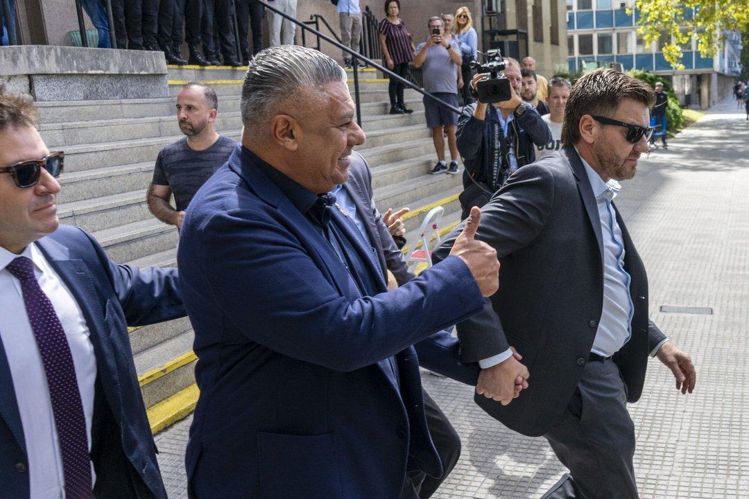 ldquoChiqui Tapia deberaacute pedir un permiso a la Justicia para estar presente en Argentina-Zambia