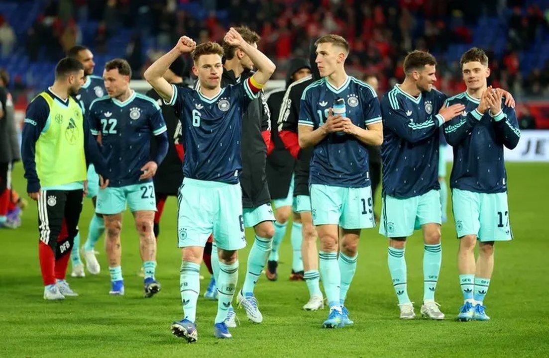 Agoacutenico triunfo de Alemania sobre Ghana en un amistoso internacional