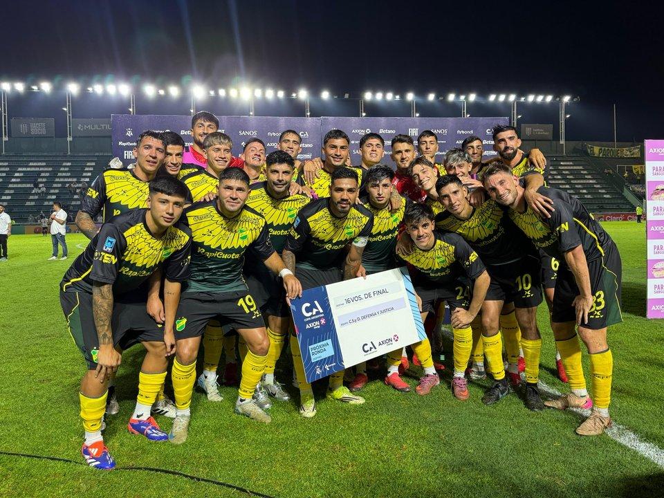 Copa Argentina- Defensa y Justicia le ganoacute con lo justo a Chaco For Ever y enfrentaraacute a Racing
