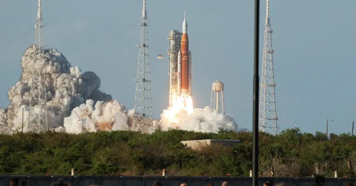 Artemis II despega con eacutexito y lleva 4 astronautas a la Luna