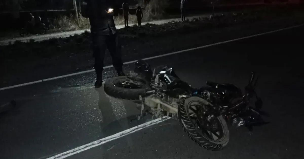 Motociclista murioacute luego de chocar contra un contenedor de escombros