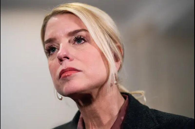 Trump destituyoacute a Pam Bondi como fiscal general de Estados Unidos