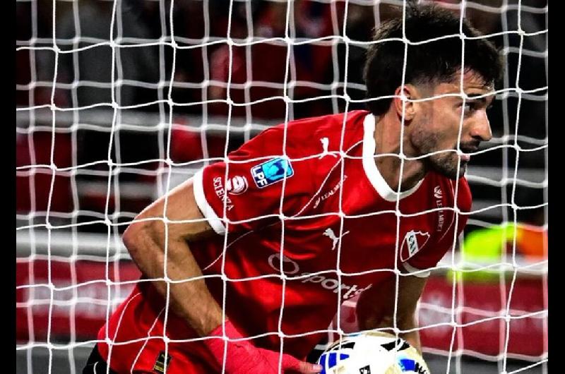 Alerta en Independiente- Pussetto se lesionoacute y se perderaacute el claacutesico ante Racing