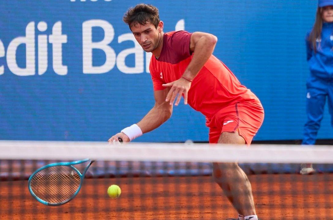 En un sufrido partido Navone vencioacute a Van de Zandschulp y se clasificoacute a la final del ATP de Bucarest