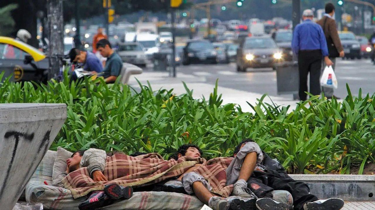 Preocupacioacuten en la Iglesia por la profundidad de la crisis y el desamparo de los sectores maacutes fraacutegiles